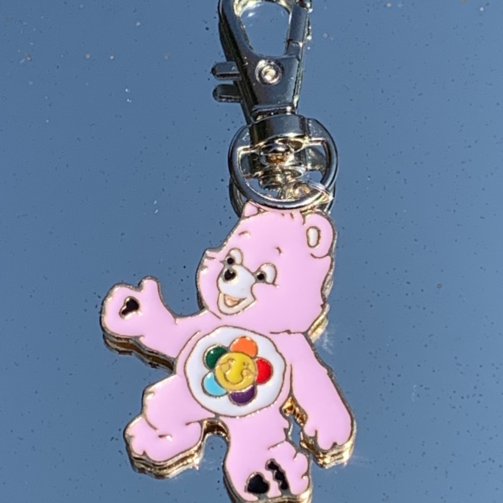 Light Purple Rainbow Flower Care Bear Keychains